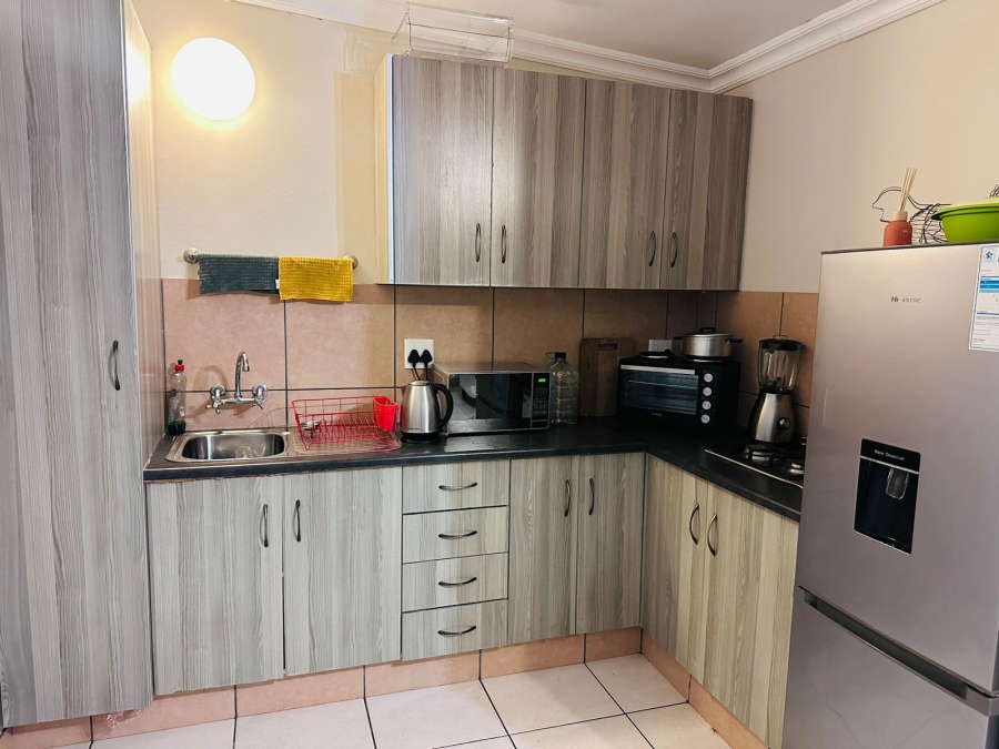 To Let 1 Bedroom Property for Rent in Berea Eastern Cape